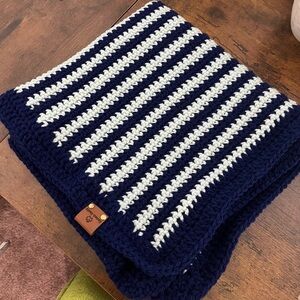 NWT Knana Knots, Baby Blanket Afghan, Receiving Blanket, Shades of Blue